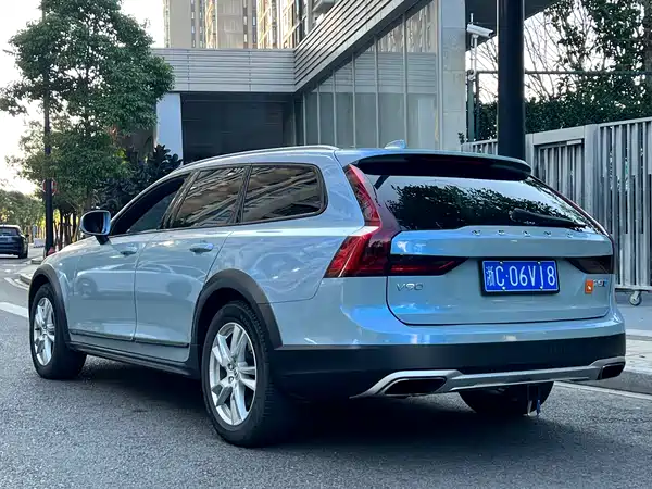 Volvo V90 2018