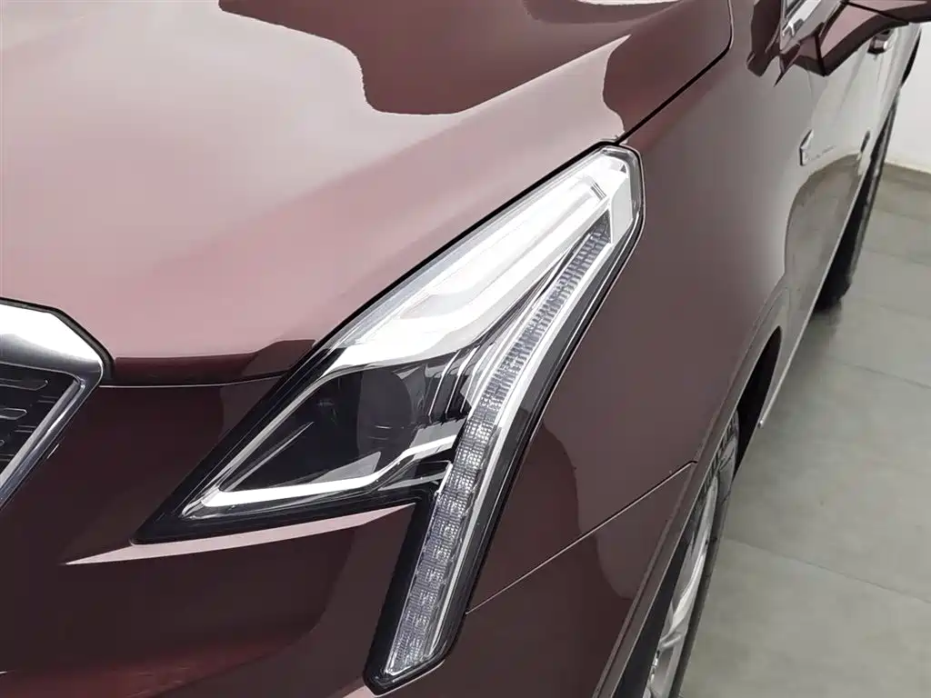 Cadillac XT5 2022 — фото 7