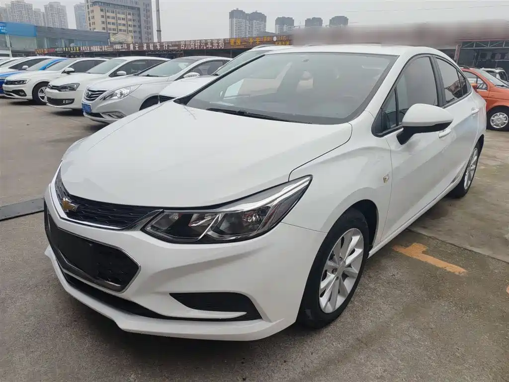 Chevrolet Cruze 2018 — фото 1