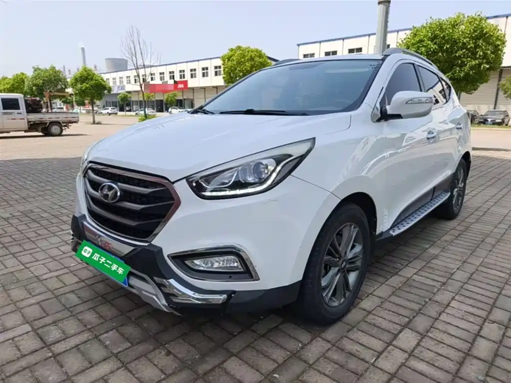 Hyundai ix35 2015 — фото 2