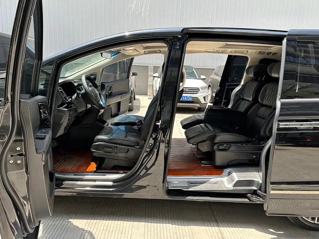 Honda Elysion 2019 — фото 11