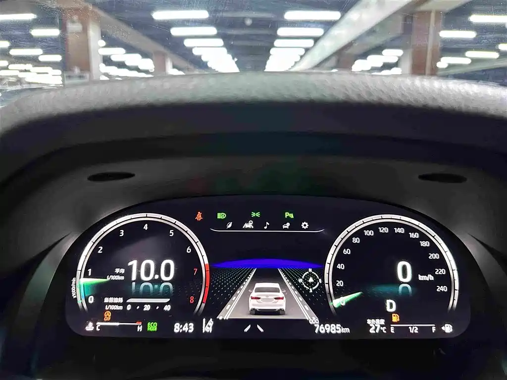 Toyota Camry 2022 — фото 13