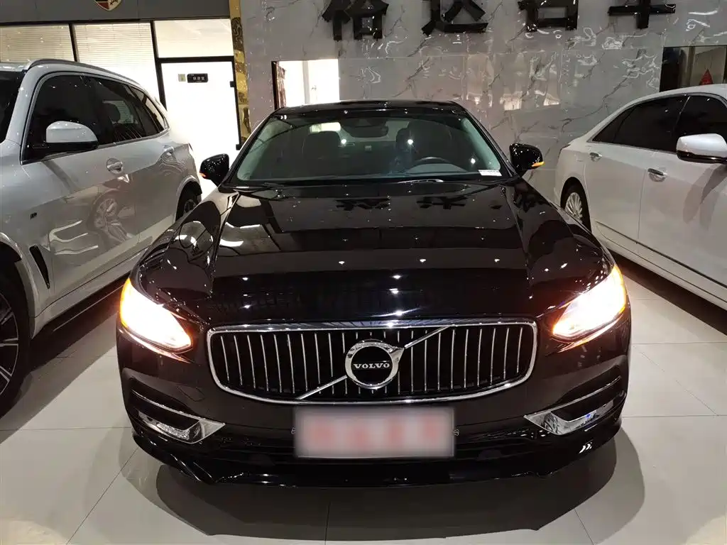 Volvo S90 2020 — фото 19