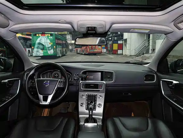 Volvo S60 2018
