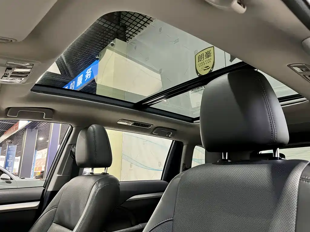Toyota Highlander 2017 — фото 13
