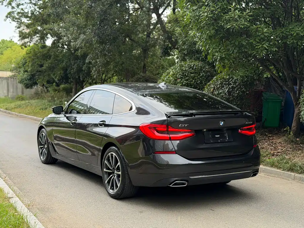 BMW 6 Series GT 2021 — фото 2