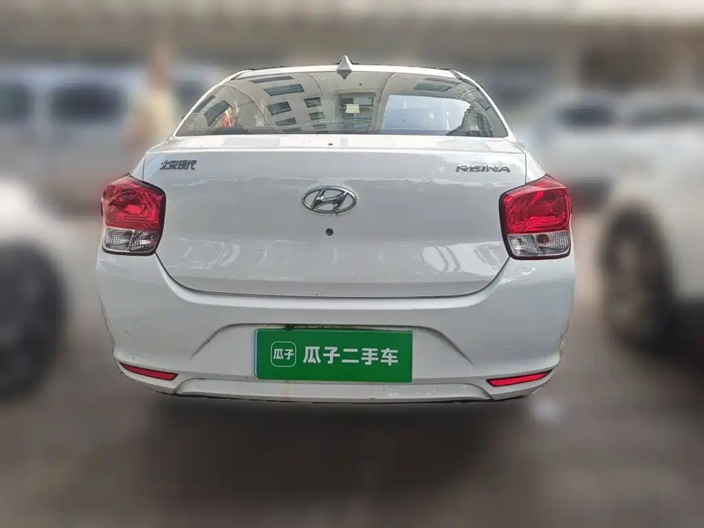 Hyundai Accent 2019 — фото 3