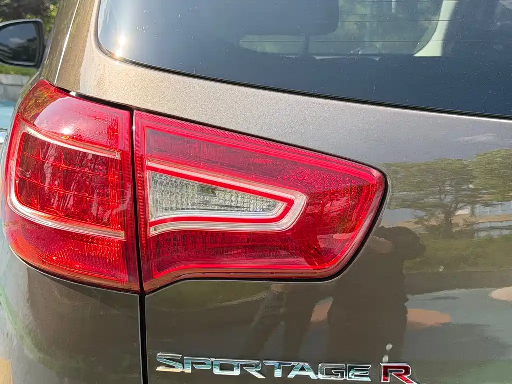 Kia Sportage 2014 — фото 10