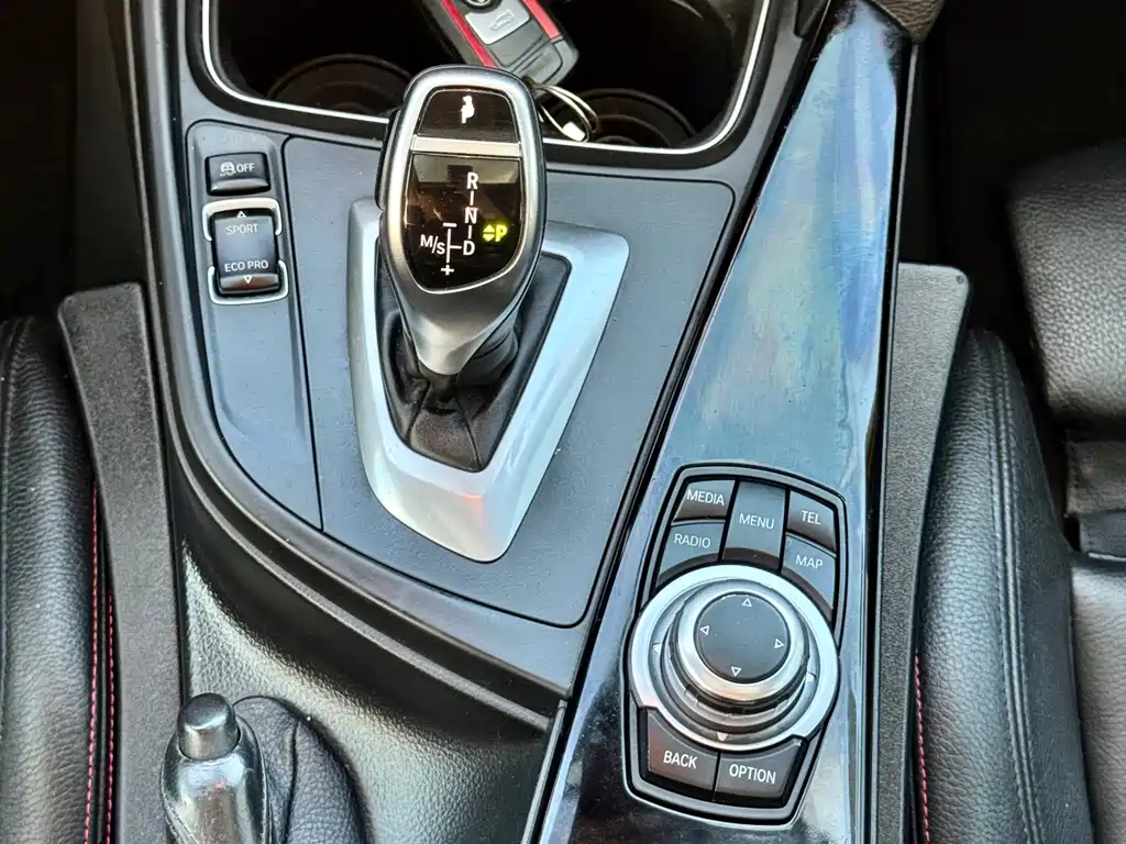 BMW 3 Series 2013 — фото 14