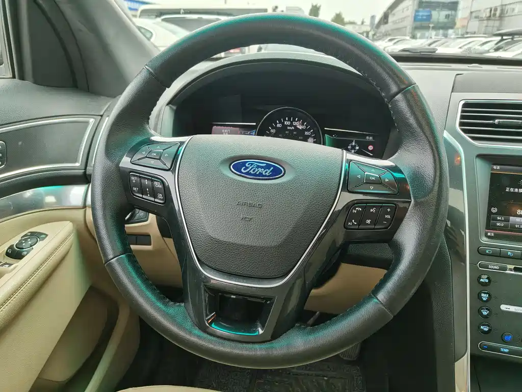 Ford Explorer 2016