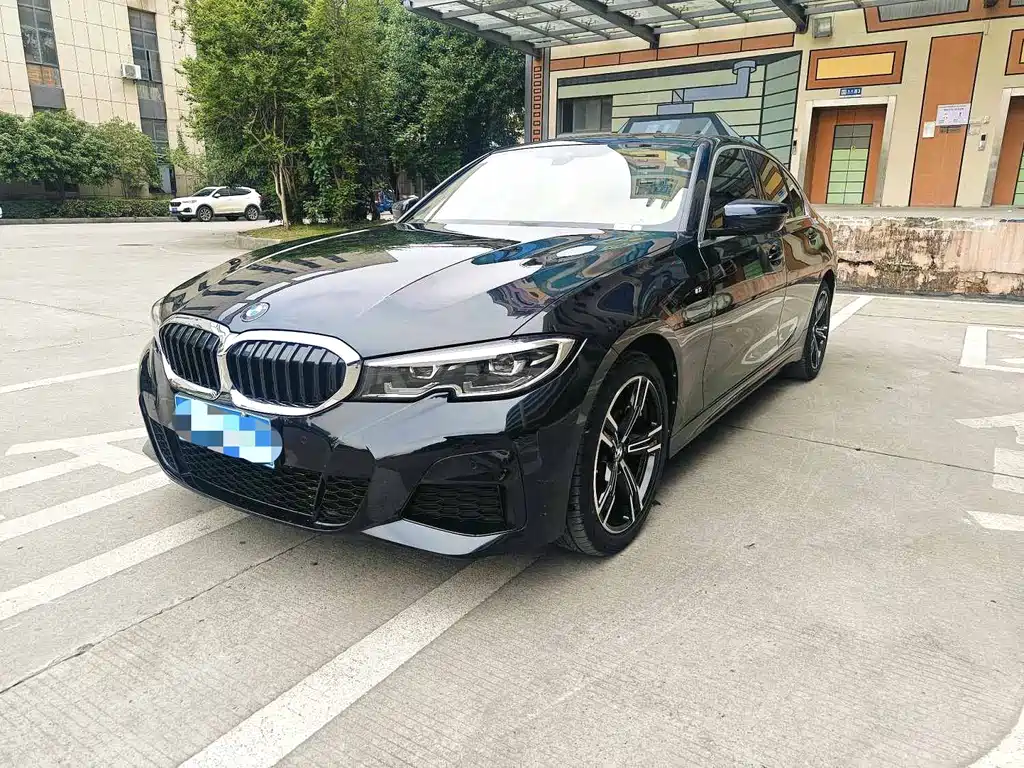 BMW 3 Series 2022 — фото 10