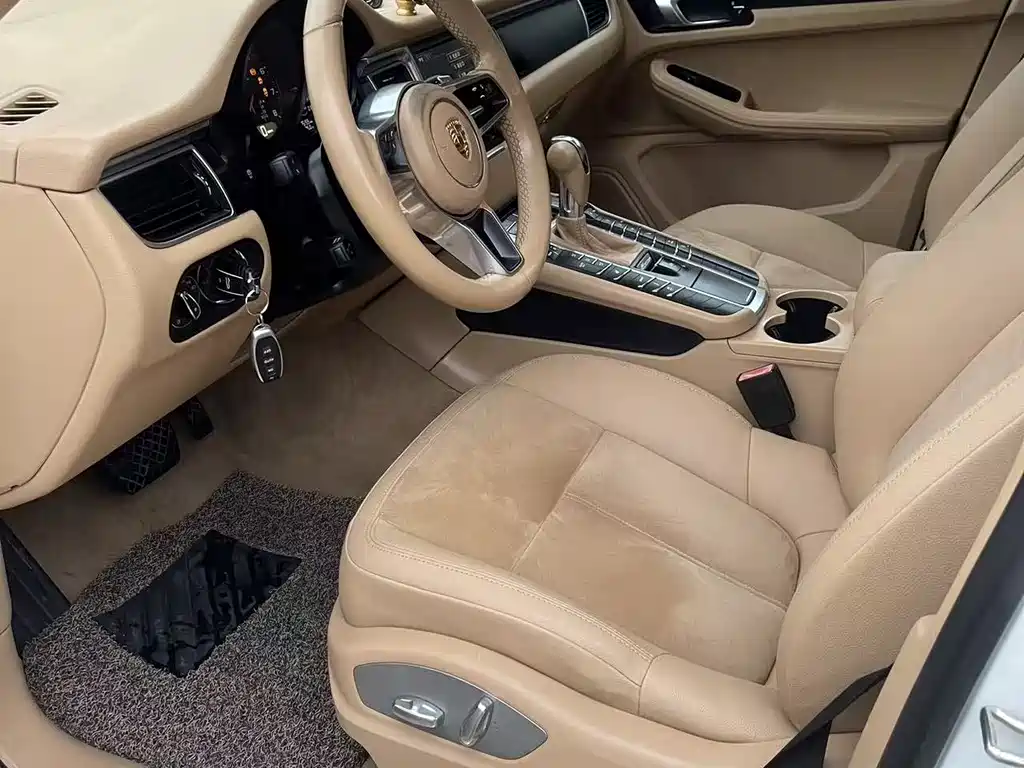 Porsche Macan 2015 — фото 9
