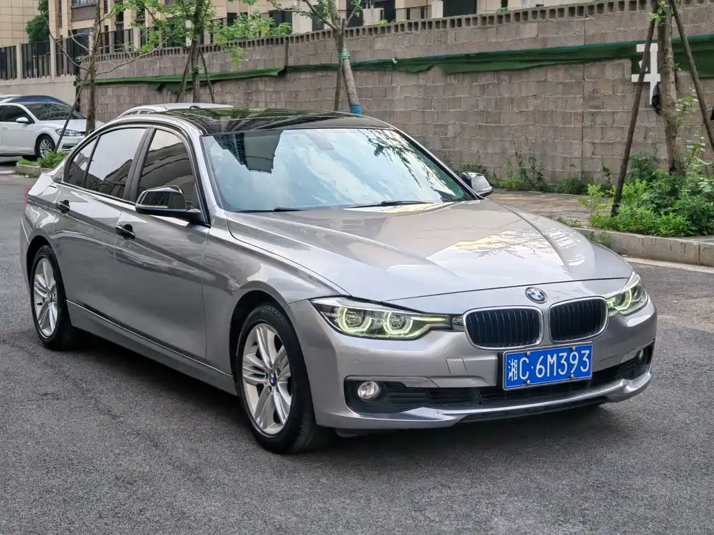 BMW 3 Series 2016 — фото 3