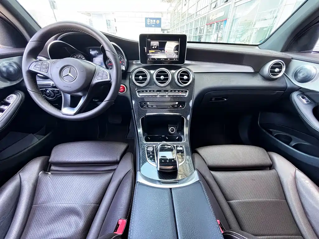 Mercedes-Benz GLC 2016