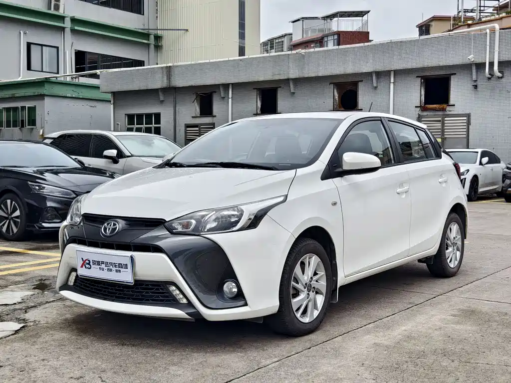 Toyota Yaris L 2019
