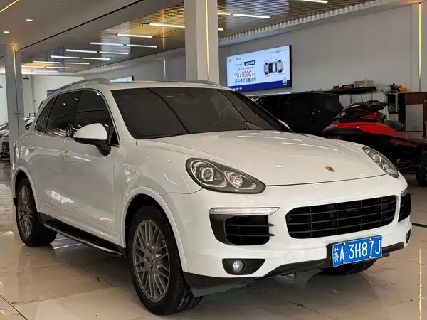 Porsche Cayenne 2016