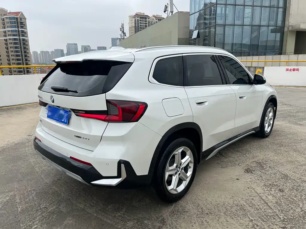 BMW X1 2023 — фото 13
