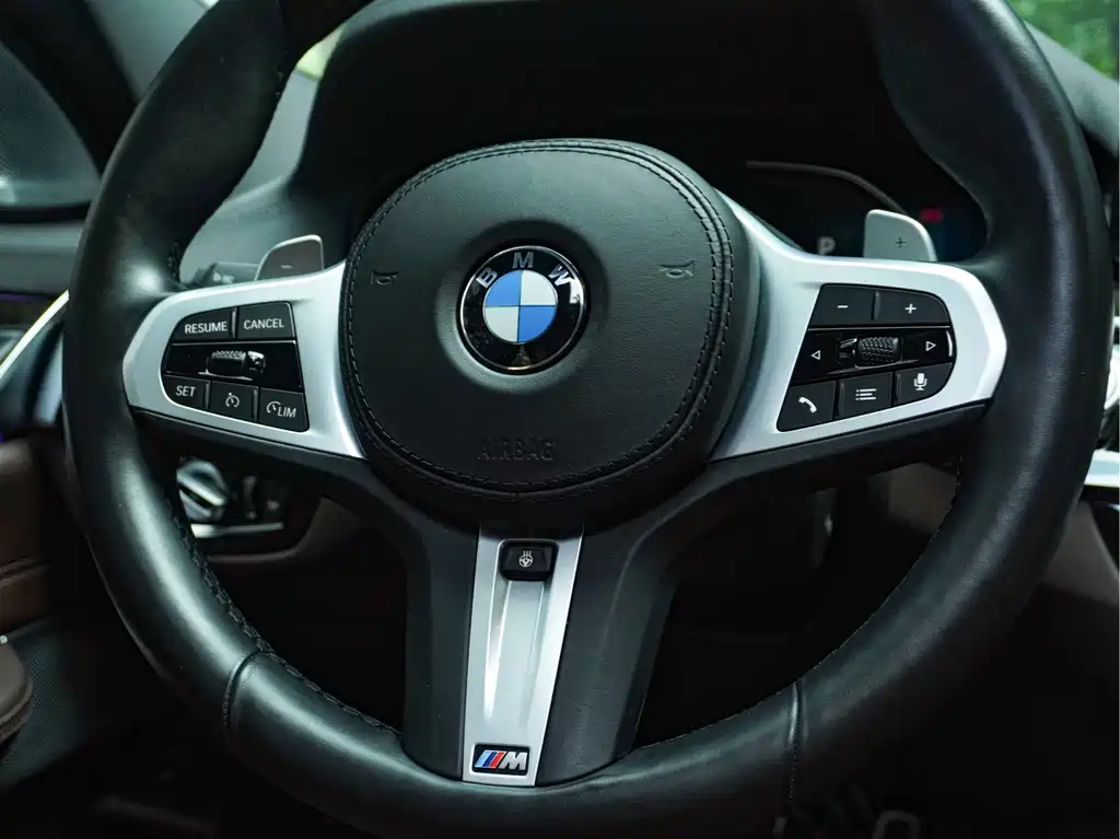 BMW 6 Series GT 2021 — фото 29