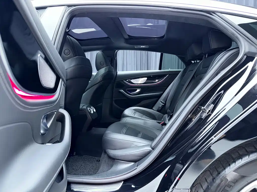 Mercedes-Benz AMG GT 2021 — фото 11