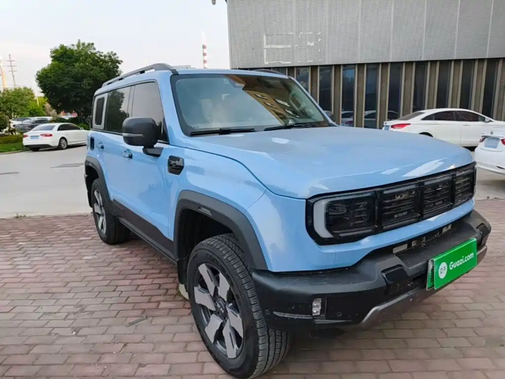 Beijing Off-Road BJ40 EREV 2025 — фото 4