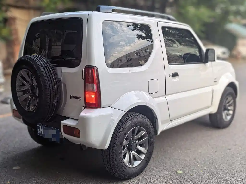 Suzuki Jimny 2018 — фото 29