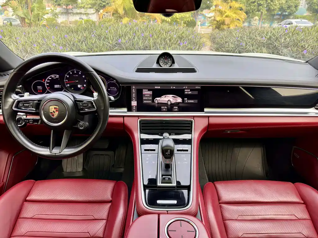 Porsche Panamera 2021 — фото 10