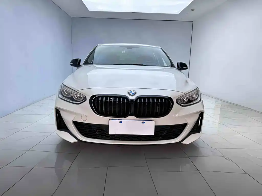 BMW 1 Series 2022