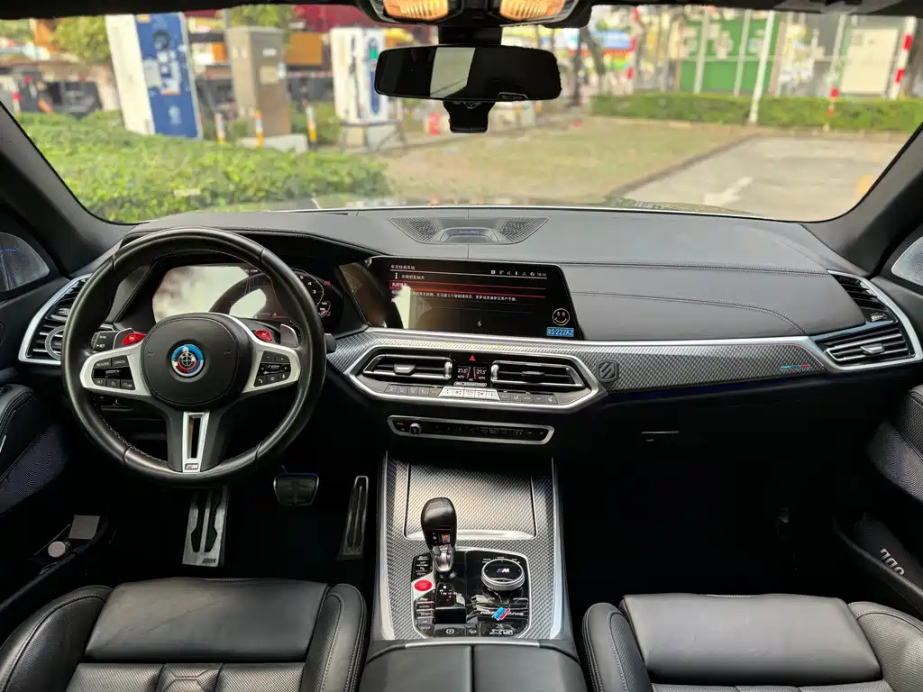 BMW X5 M 2022 — фото 20