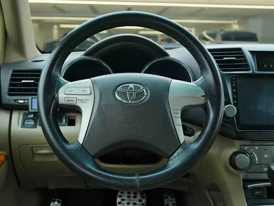 Toyota Highlander 2009 — фото 14