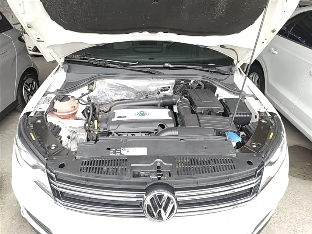 Volkswagen Tiguan 2018 — фото 20