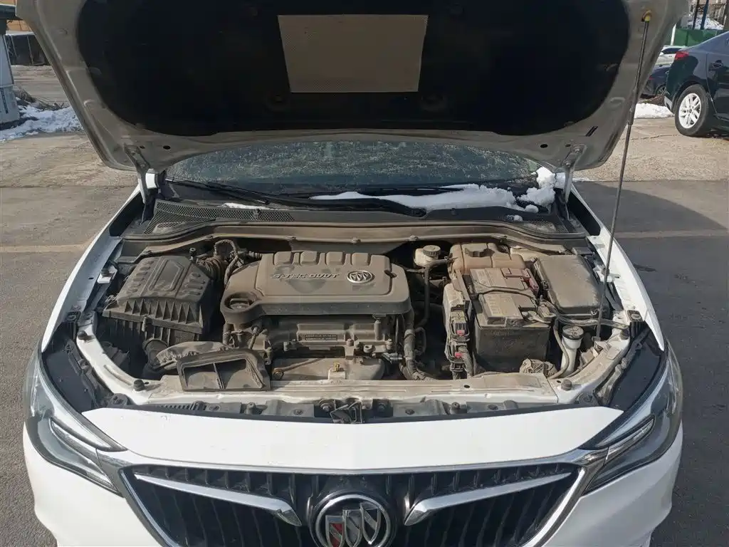 Buick Excelle 2021 — фото 16