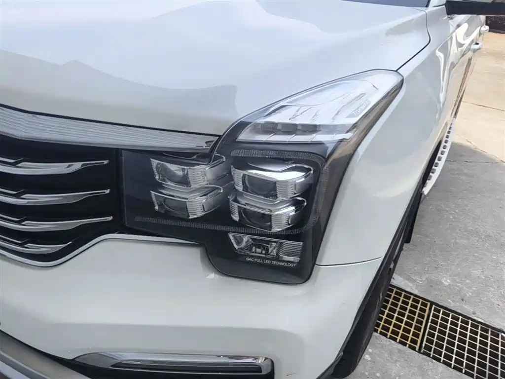 GAC Motor Trumpchi GS8 2018 — фото 24