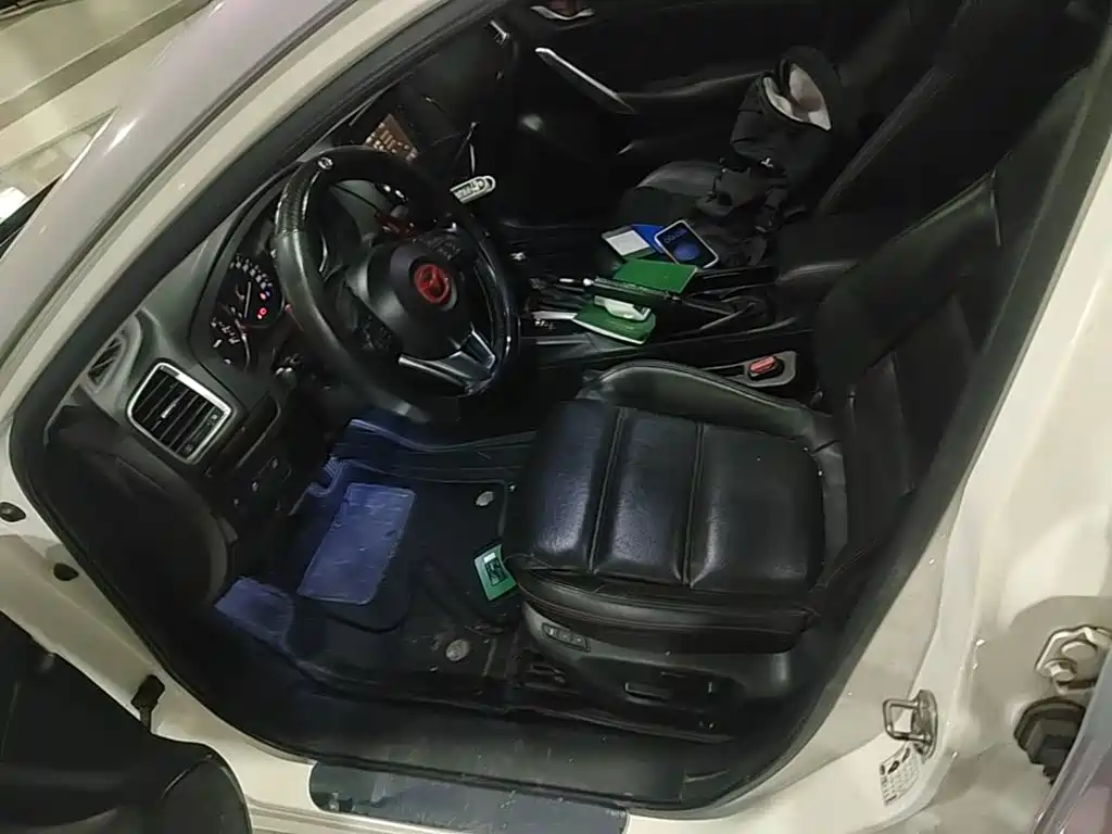 Mazda Atenza 2015 — фото 15