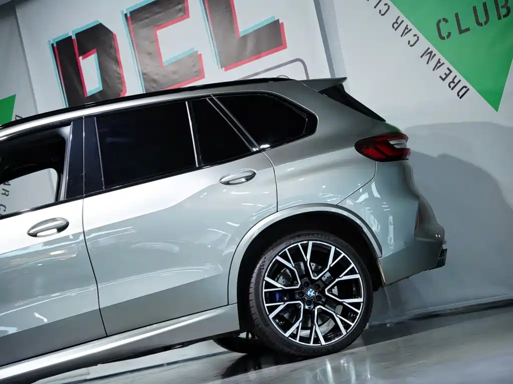 BMW X5 M 2022 — фото 55