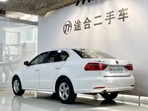 Volkswagen Lavida 2015