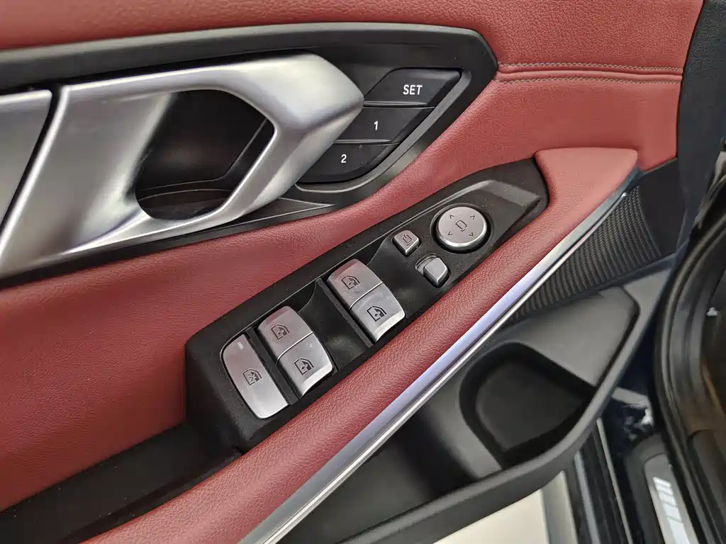 BMW 3 Series 2021 — фото 14