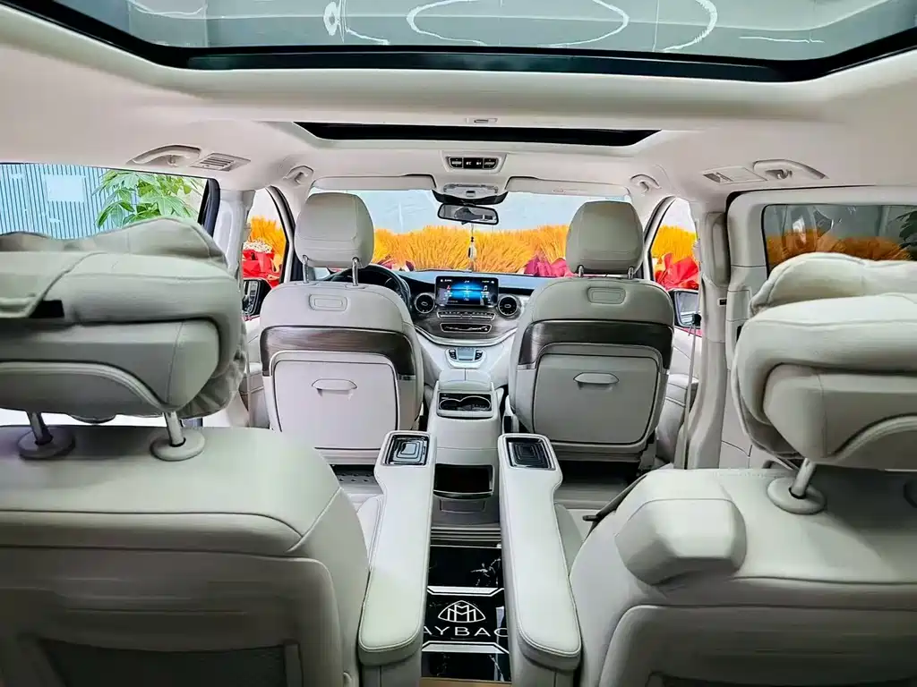 Mercedes-Benz V-Class 2023