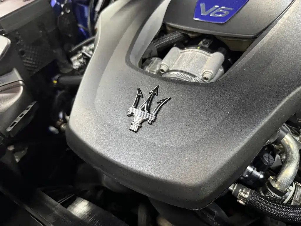 Maserati Levante 2018 — фото 15