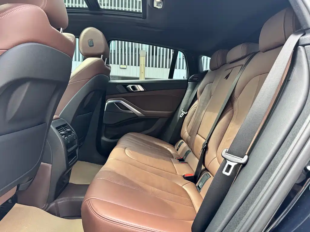 BMW X6 2021 — фото 15
