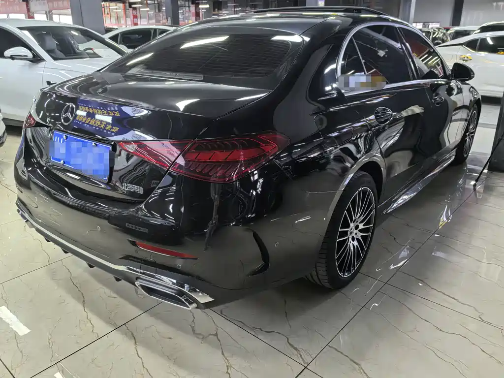 Mercedes-Benz C-Class 2023 — фото 5