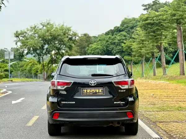 Toyota Highlander 2018