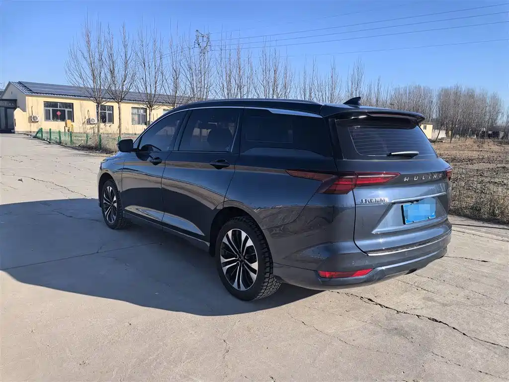 Wuling Victory 2020 — фото 12