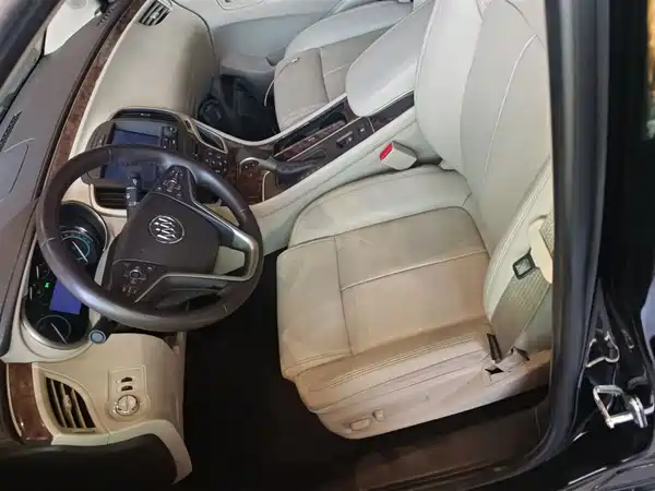 Buick LaCrosse 2013