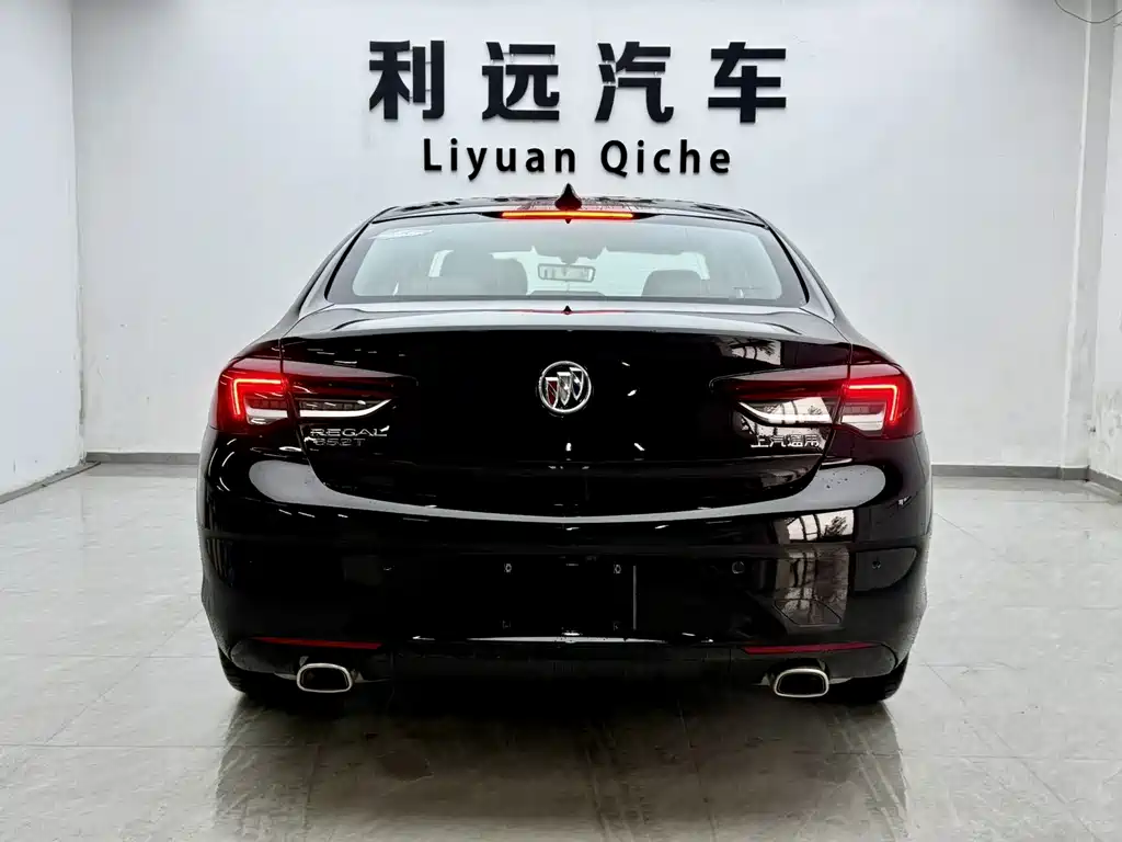 Buick Regal 2022 — фото 15
