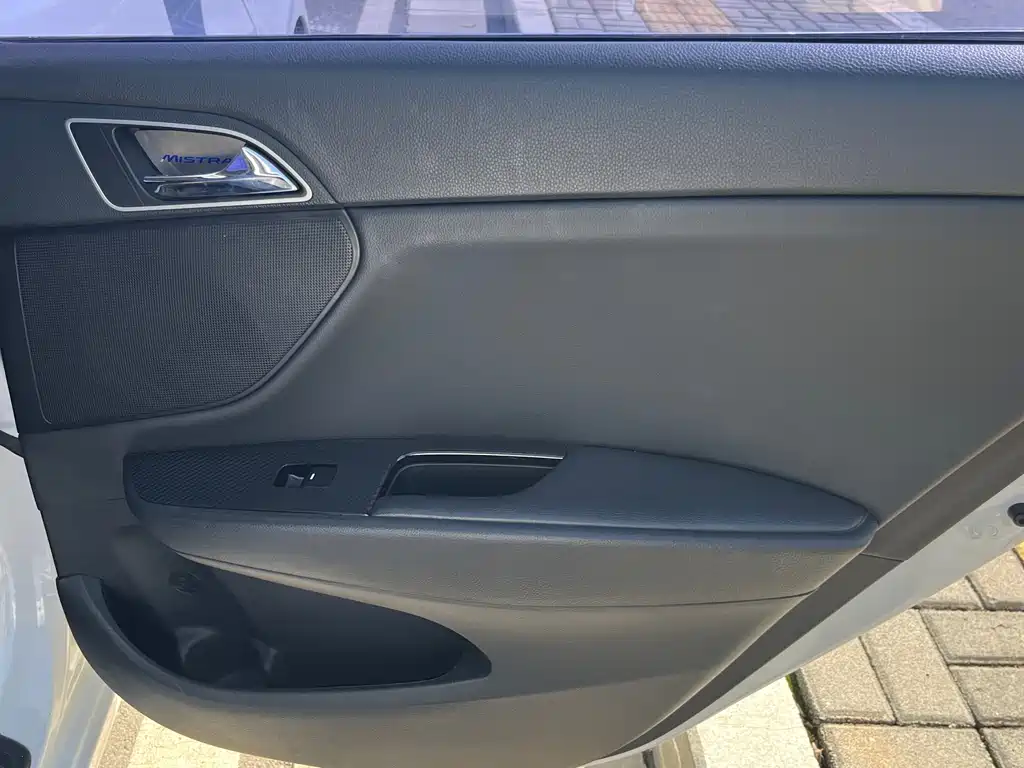 Hyundai Mistra 2016 — фото 15
