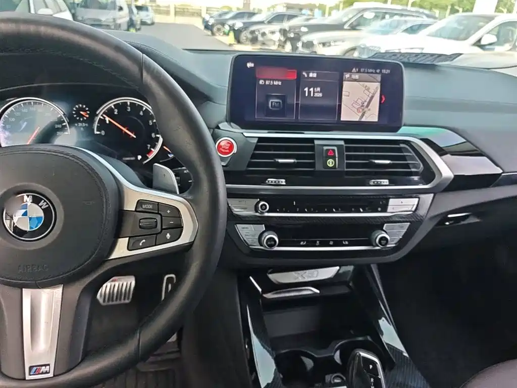 BMW X3 2018 — фото 10