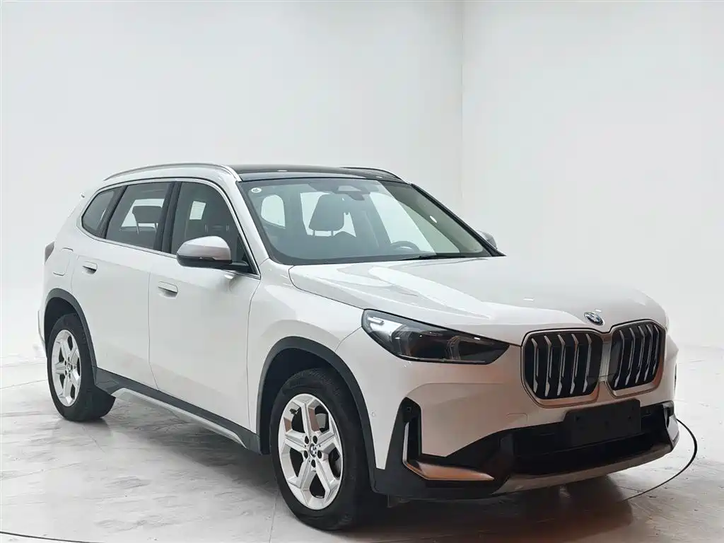 BMW X1 2024 — фото 3