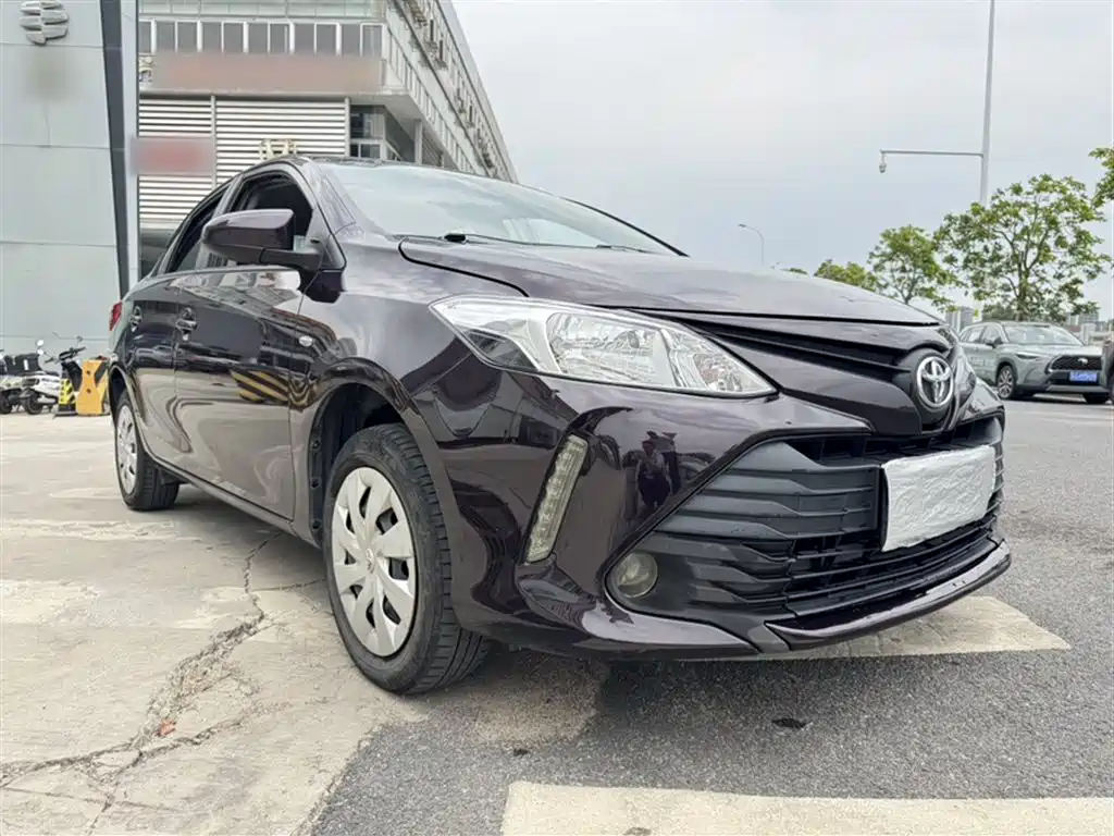 Toyota Vios 2017 — фото 4