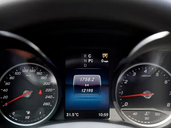 Mercedes-Benz V-Class 2024