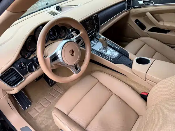 Porsche Panamera 2015